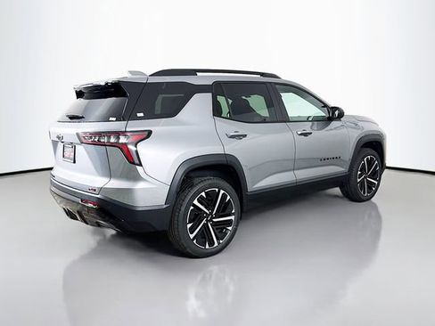 New 2026 Chevrolet Equinox RS w/ Convenience Package III image 9