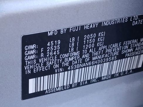 Used 2017 Subaru Legacy 2.5i Limited image 20