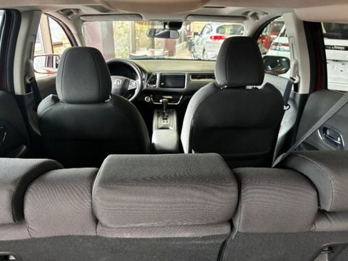 Used 2019 Honda HR-V EX image 14