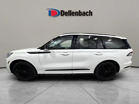 Used 2024 Lincoln Aviator Black Label w/ Jet Package AWD/4WD image 2