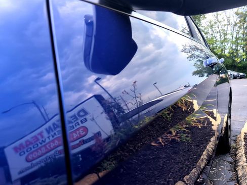 Used 2023 Hyundai Elantra Limited w/ Winter Weather Package image 4