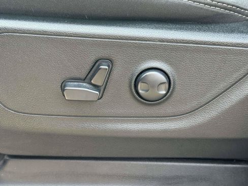 Used 2024 RAM 1500 Big Horn AWD/4WD image 18