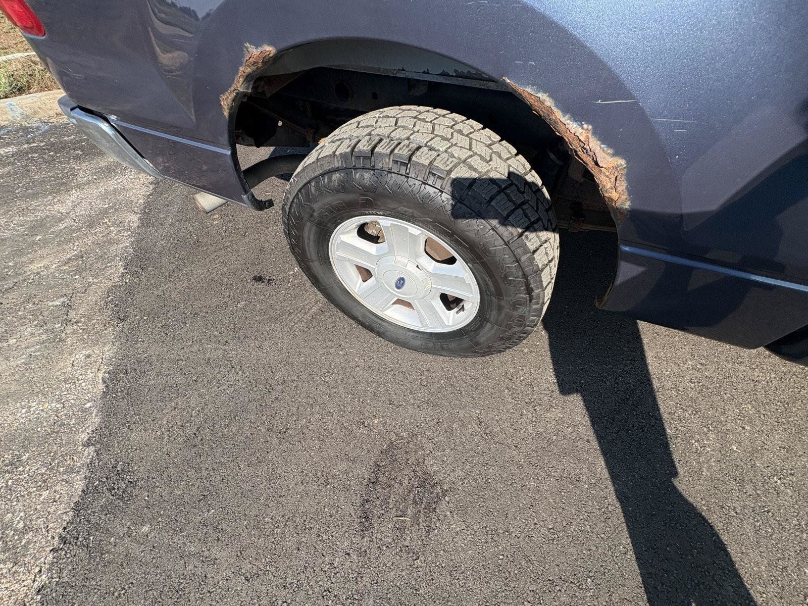 Used 2004 Ford F150 XLT RWD image 13