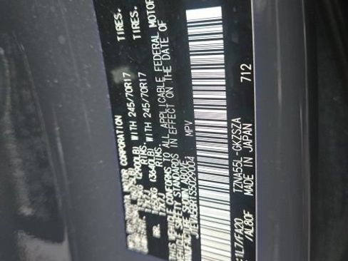 Used 2025 Toyota 4Runner SR5 AWD/4WD image 13