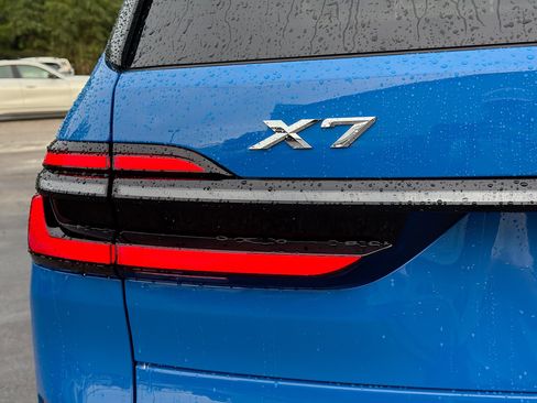 New 2027 BMW X7 xDrive40i w/ Executive Package AWD/4WD image 10