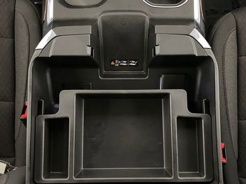 Certified 2023 Chevrolet Silverado 1500 LT w/ Z71 Off-Road Package image 28