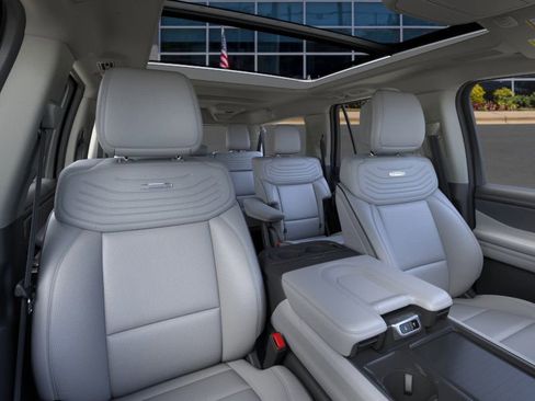 New 2026 Ford Expedition Max Platinum w/ Platinum Ultimate Package image 10