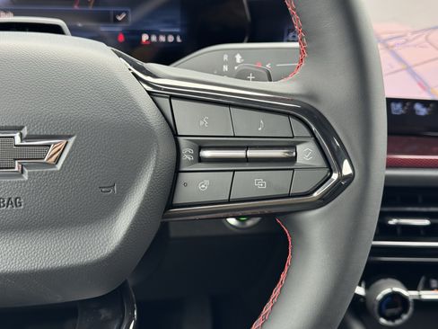New 2026 Chevrolet Traverse RS w/ LPO, Floor Liner Package AWD/4WD image 33