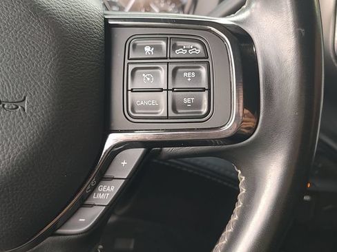 Used 2022 RAM 2500 Limited AWD/4WD image 21