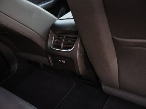 Certified 2022 Chevrolet Blazer LT FWD image 15