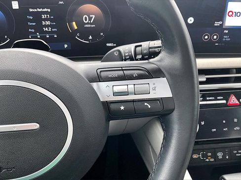 Certified 2025 Hyundai Tucson SEL image 18