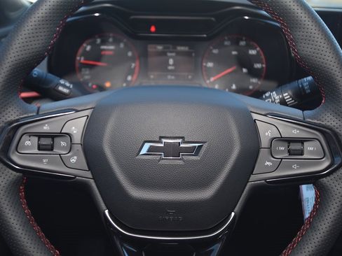 New 2026 Chevrolet Trax RS image 15