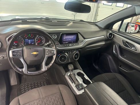 Used 2021 Chevrolet Blazer LT FWD image 19