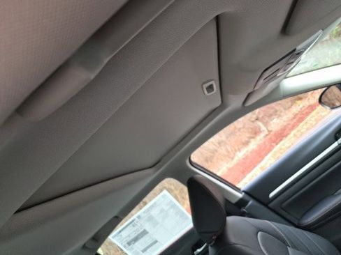 New 2025 Nissan Altima 2.5 SR image 11