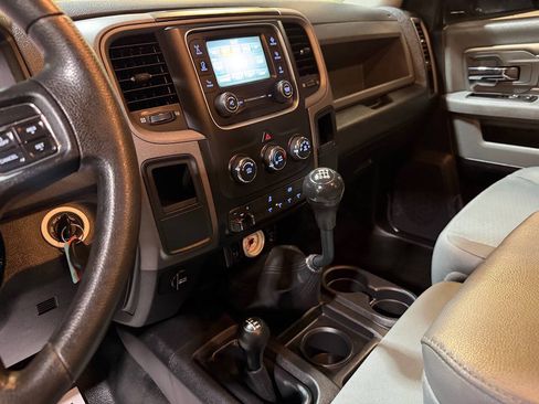 Used 2017 RAM 3500 Tradesman w/ Chrome Appearance Group AWD/4WD image 50
