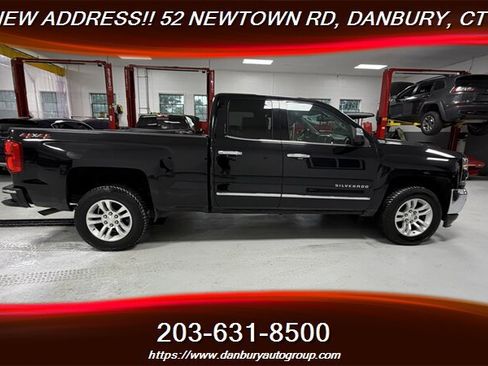 Used 2018 Chevrolet Silverado 1500 LTZ AWD/4WD image 6