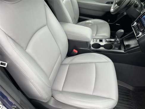 Used 2019 Subaru Outback 3.6R Limited w/ Popular Package #2 AWD/4WD image 18