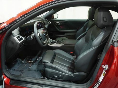 Used 2025 BMW 230i xDrive Coupe w/ Convenience Package AWD/4WD image 10