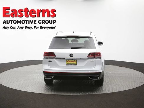 Used 2022 Volkswagen Atlas SE AWD/4WD image 38