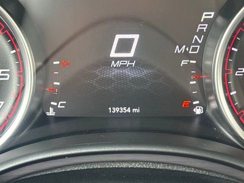 Used 2017 Dodge Charger SE image 17