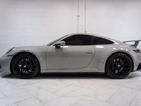 Used 2024 Porsche 911 Carrera 4 GTS AWD/4WD image 31