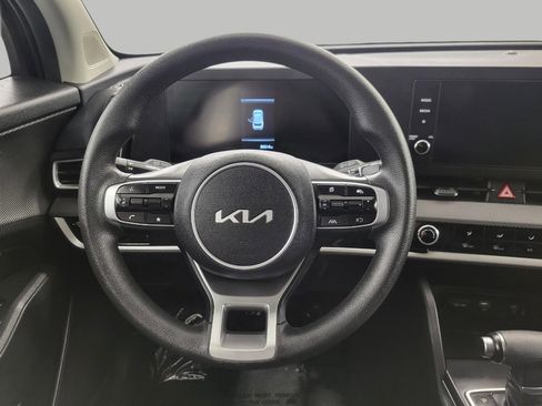 Used 2025 Kia Sportage LX AWD/4WD image 6