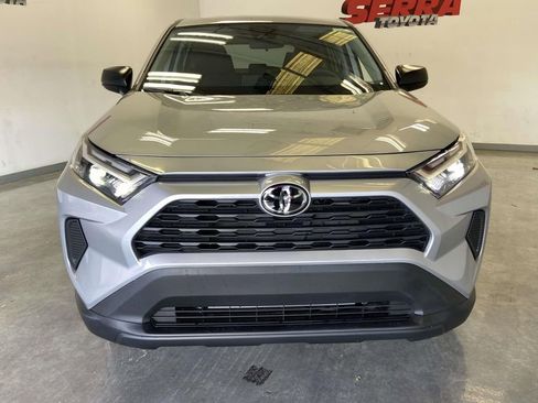 Used 2025 Toyota RAV4 LE image 8