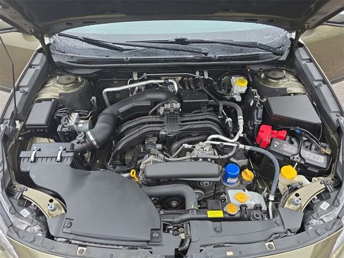 Used 2022 Subaru Outback Touring image 32