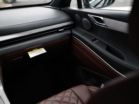 New 2026 Genesis GV80 3.5T Prestige image 30