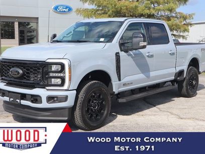 New 2026 Ford F250 Lariat w/ Black Appearance Package