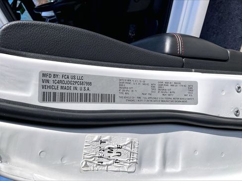 Used 2023 Dodge Durango GT image 31