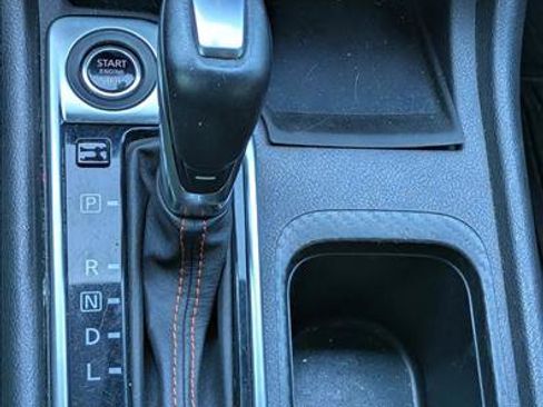 Used 2024 Nissan Sentra SR FWD image 12