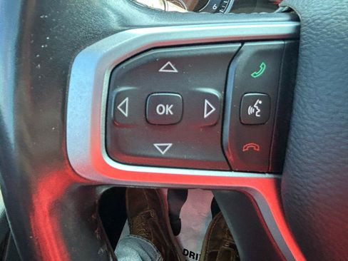 Used 2020 RAM 1500 Big Horn AWD/4WD image 17