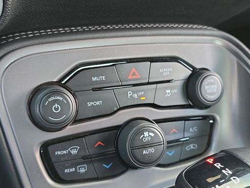 Used 2023 Dodge Challenger GT w/ Blacktop Package image 18