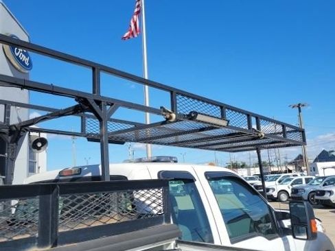 Used 2016 Ford F550 4x4 SuperCab Super Duty image 41