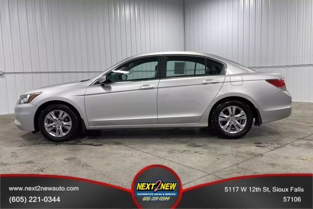 Used 2011 Honda Accord SE image 1