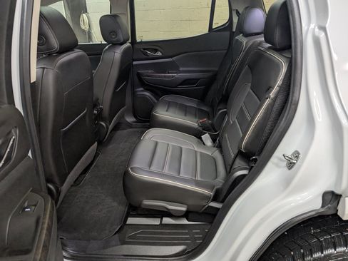 Used 2020 GMC Acadia Denali w/ Trailering Package AWD/4WD image 5