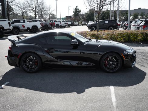 Used 2024 Toyota Supra Premium w/ Driver Assist Package image 11