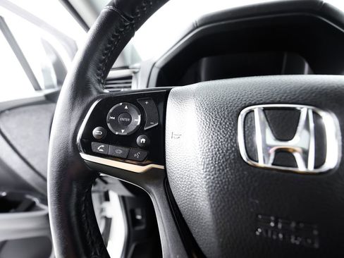 Used 2023 Honda Odyssey Elite image 32