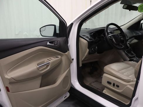 Used 2014 Ford Escape SE w/ Equipment Group 201A image 10