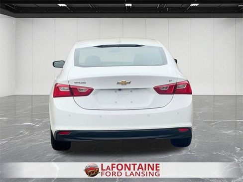 Used 2024 Chevrolet Malibu LT image 4