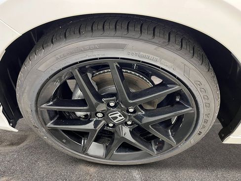 New 2026 Honda Civic Sport image 11