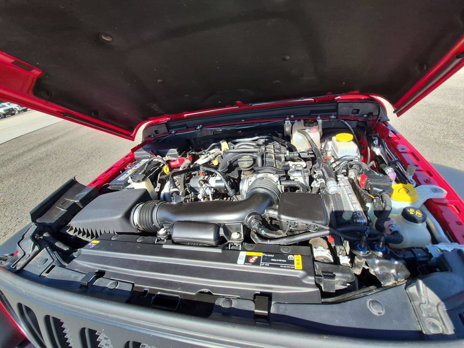 Used 2022 Jeep Wrangler Sport AWD/4WD image 28
