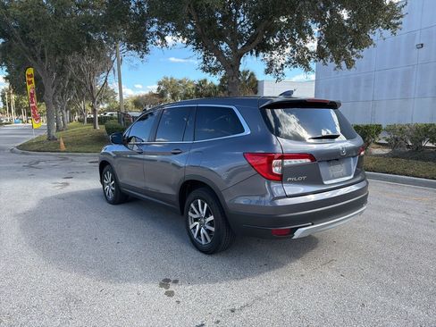 Used 2019 Honda Pilot EX image 3