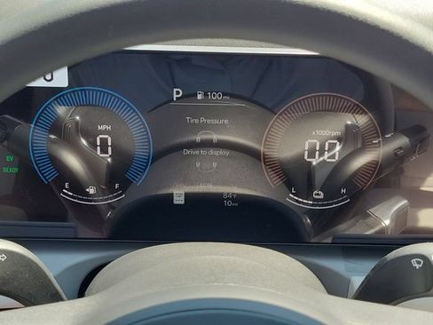 New 2026 Hyundai Tucson Blue SE FWD image 9
