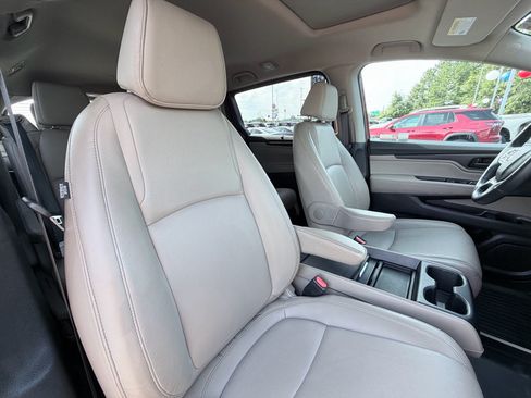 Used 2022 Honda Odyssey EX-L image 25