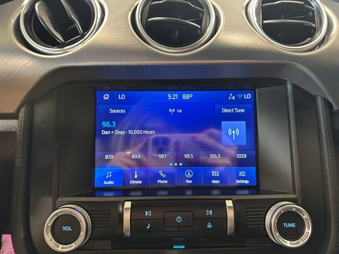 Used 2022 Ford Mustang GT Premium w/ Equipment Group 401A RWD image 26
