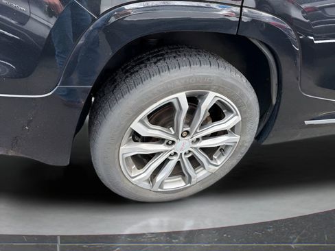 Used 2018 GMC Terrain Denali w/ Advanced Safety Package image 14