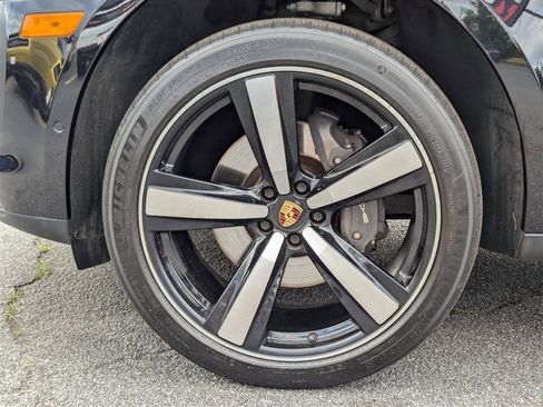 Used 2024 Porsche Macan Turbo image 29