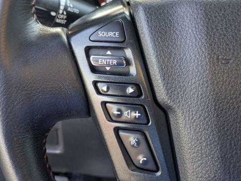 Used 2021 Nissan Titan PRO-4X w/ Pro-4x Convenience Package image 22